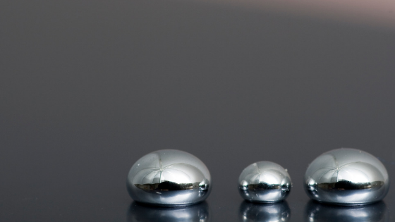 A cseppek egymáshoz kapcsolódásáról ...